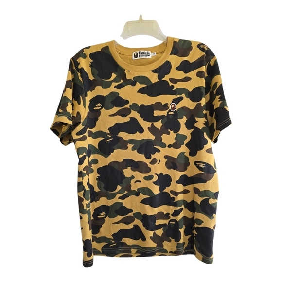 A Bathing Ape BAPE 1st Camo One Point Tee T-shirt Medium Yellow Logo Streetwear - Picture 2 of 9